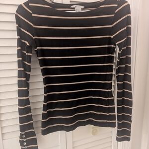 H&M Black and Tan Ribbed Long Sleeve Tee
